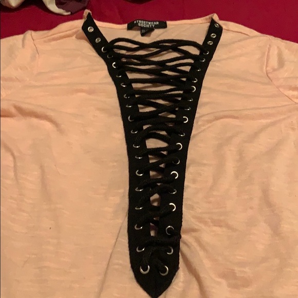 Pink shirt - Picture 2 of 3